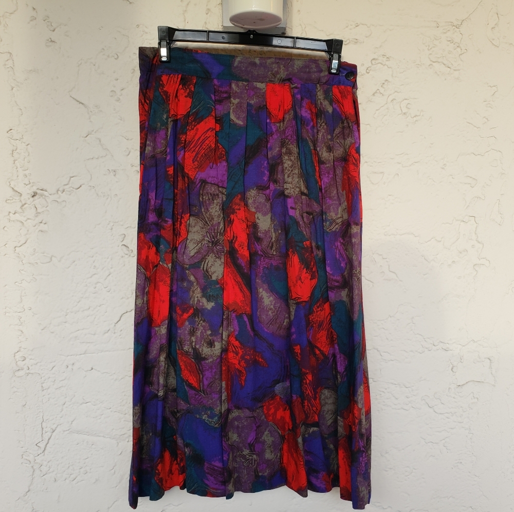 Vintage Abstract Floral Art Skirt